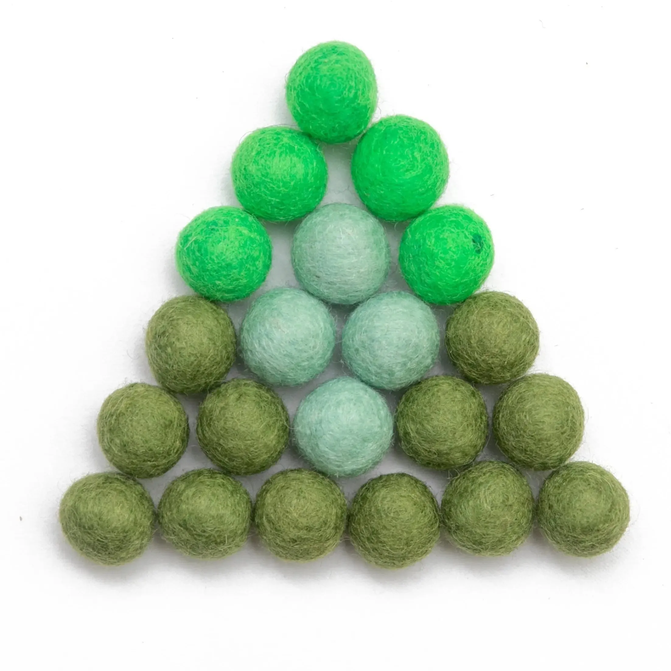 2cm Felt Balls - Green shades - 300 pcs