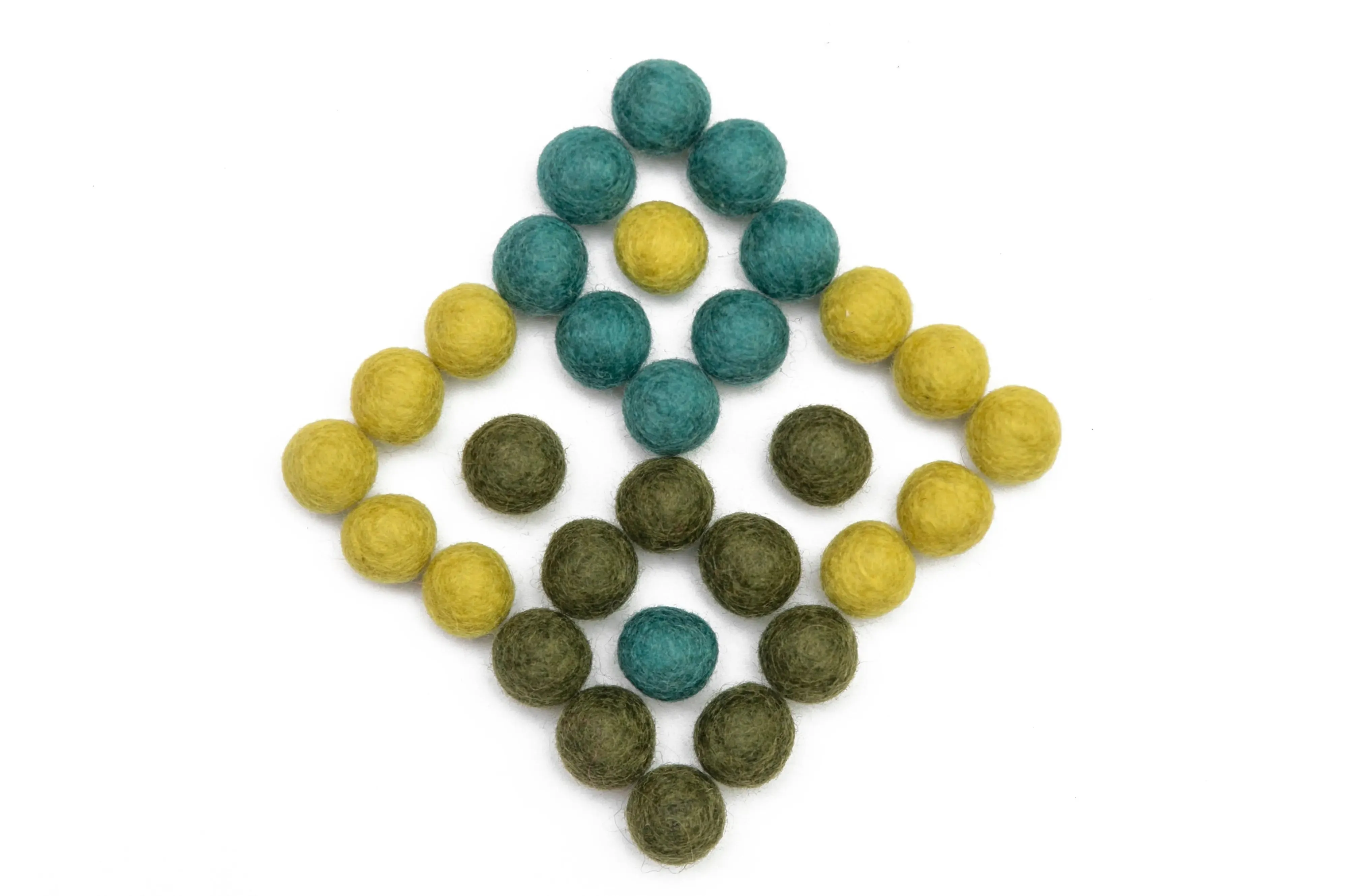 2cm Felt Balls - Green shades - 300 pcs