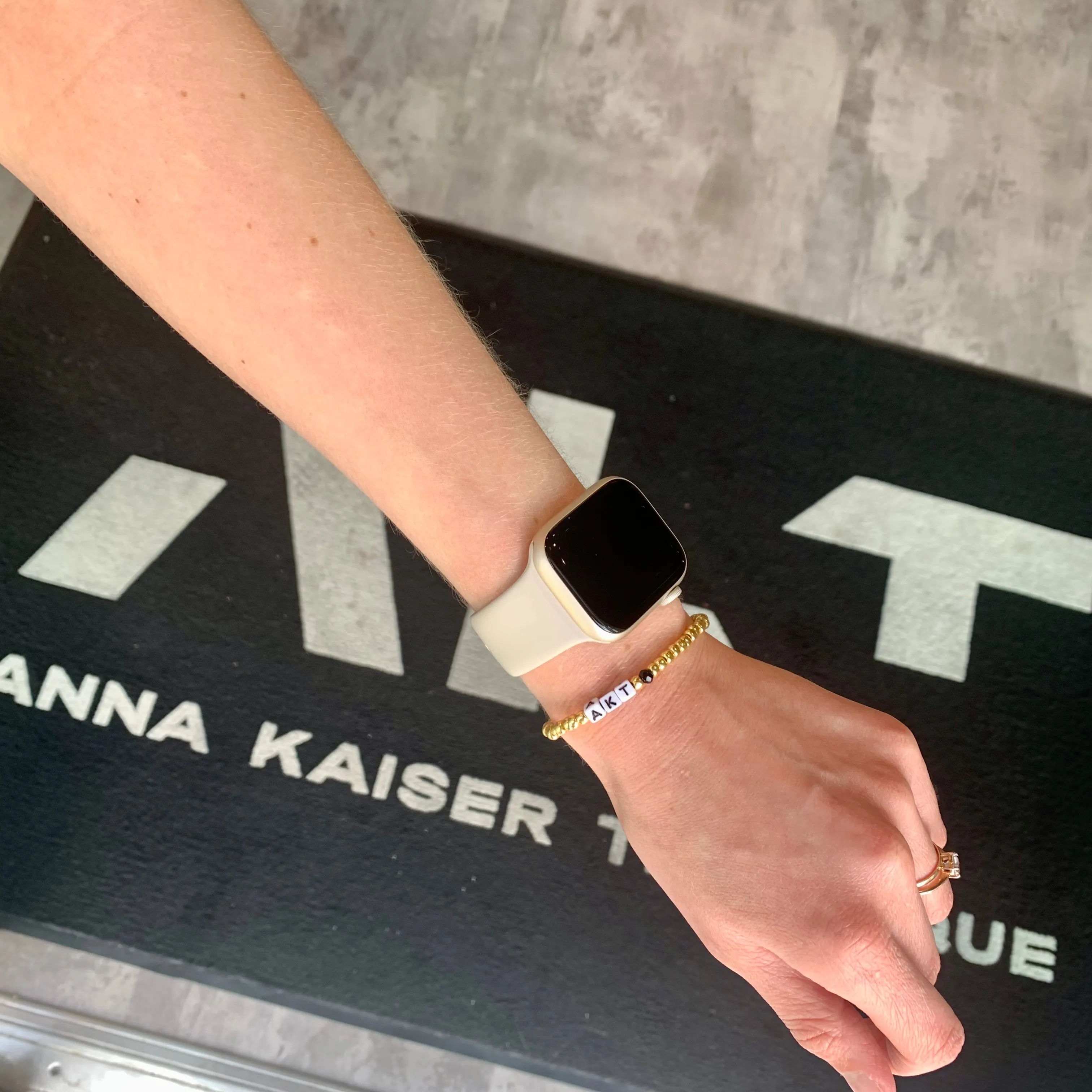 AKT beaded bracelet 430-12 | Erika Williner Designs