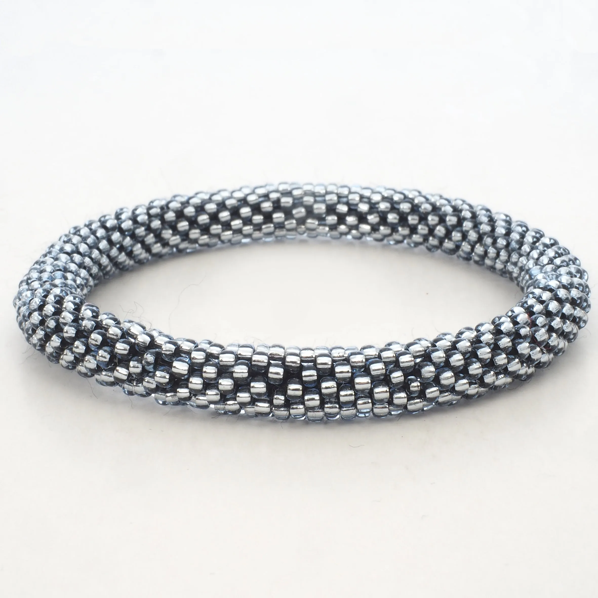Beaded Bracelet - Silver Shiny & Transparent Light