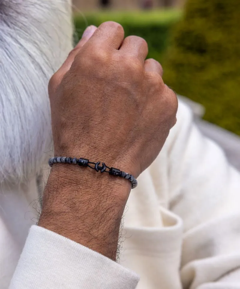 Brontide 4mm Beaded Bracelet in Spectrolite & Black