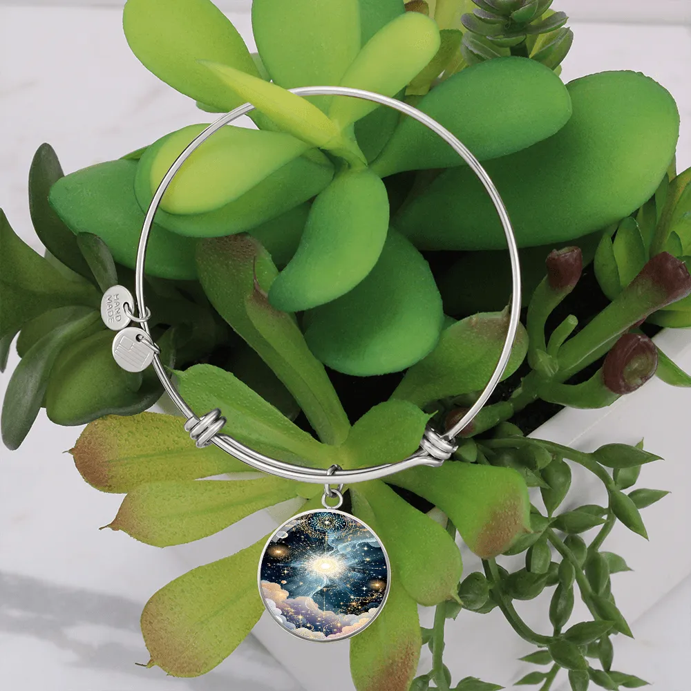 Cosmic Universe Round Luxury Graphic Bracelet