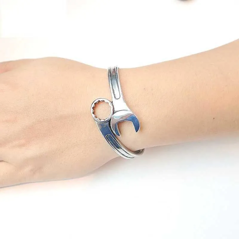 Cycolinks Resizable Stainless Steel Wrench Bracelet