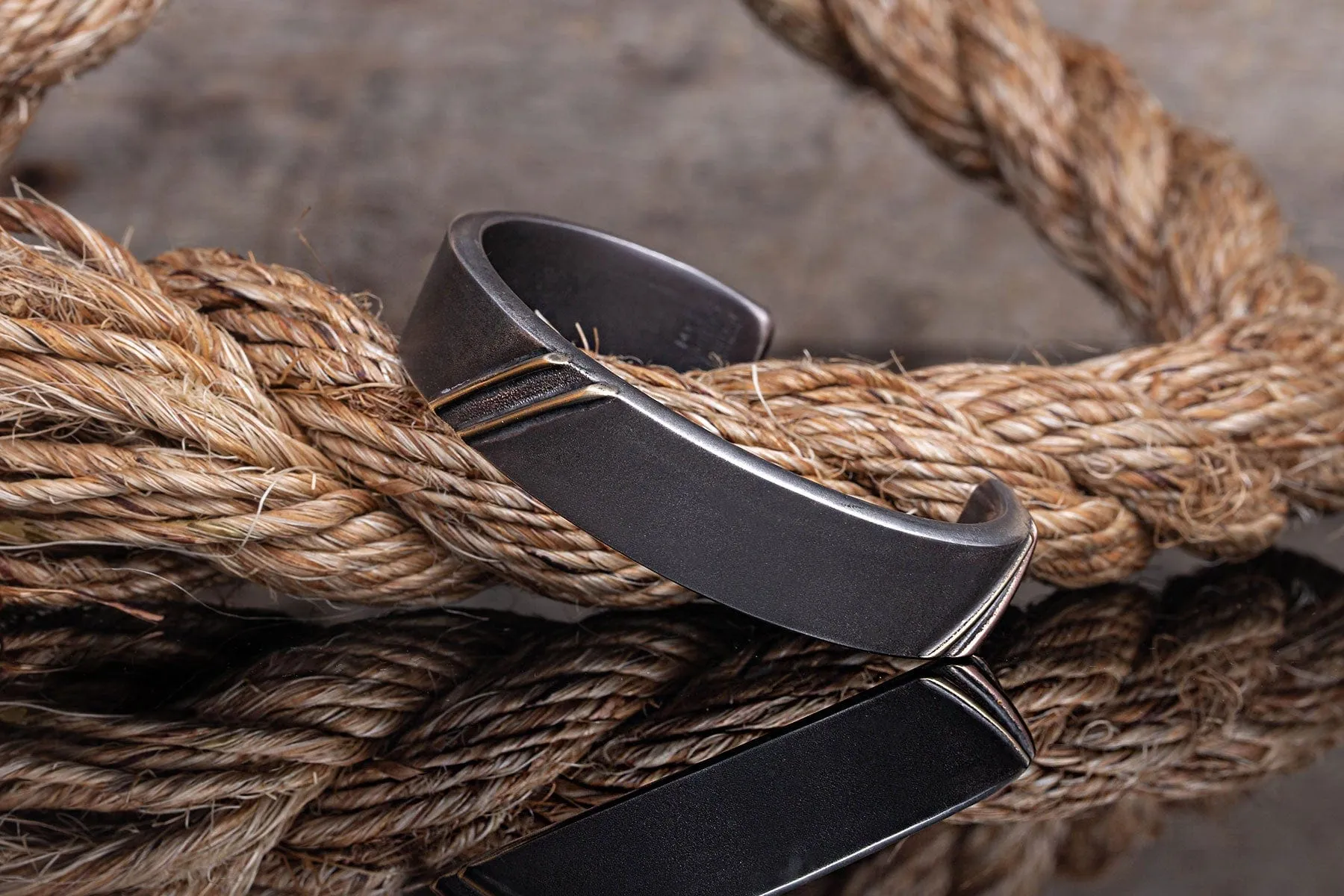Deco Cuff