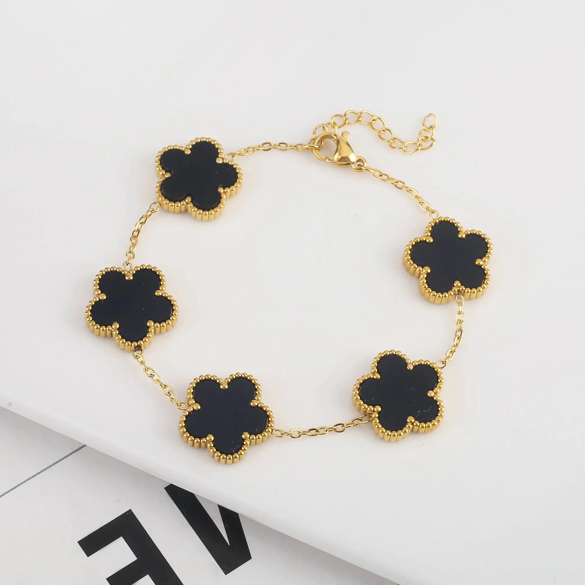 Double Sided New 15MM Creative Shell Plant Five Leaf Flower Plum Blossom Adjustable Bracelet For Women's Luxurious Clover