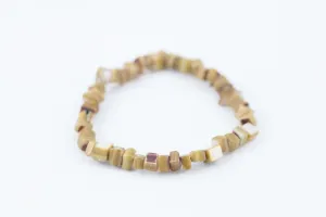 Dyed Coffee Shell Bracelet