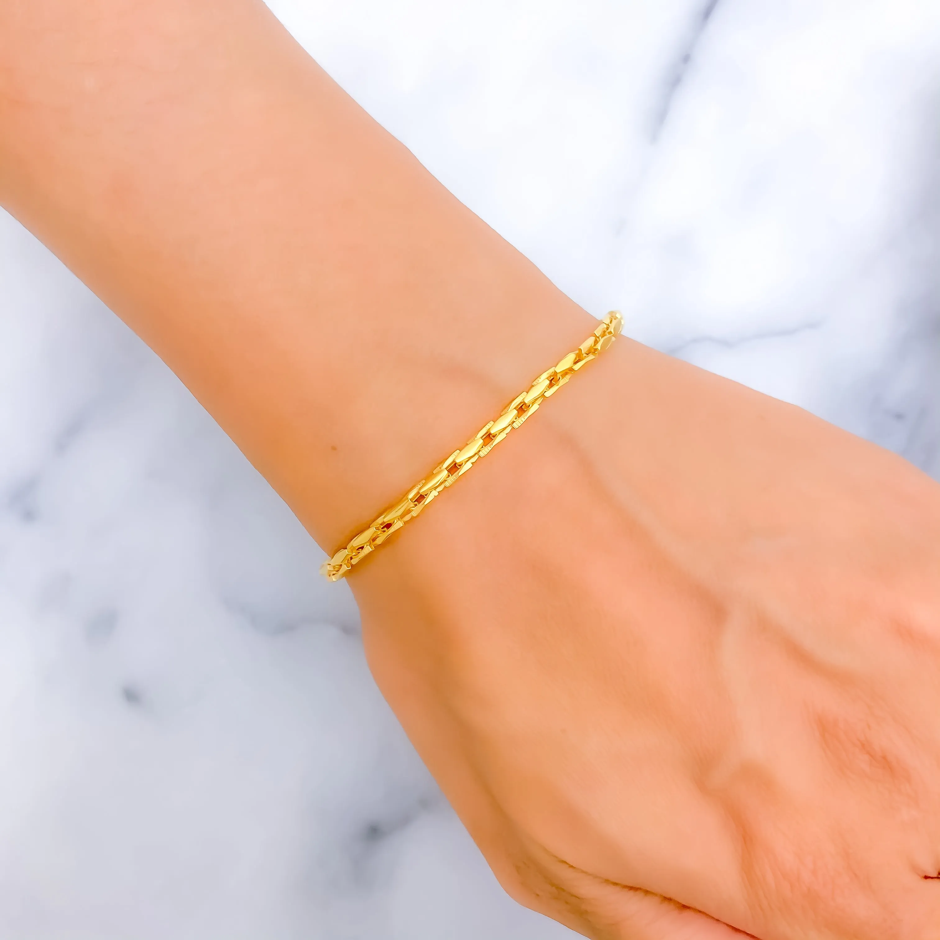 Exquisite Fashionable 22k Gold Bracelet