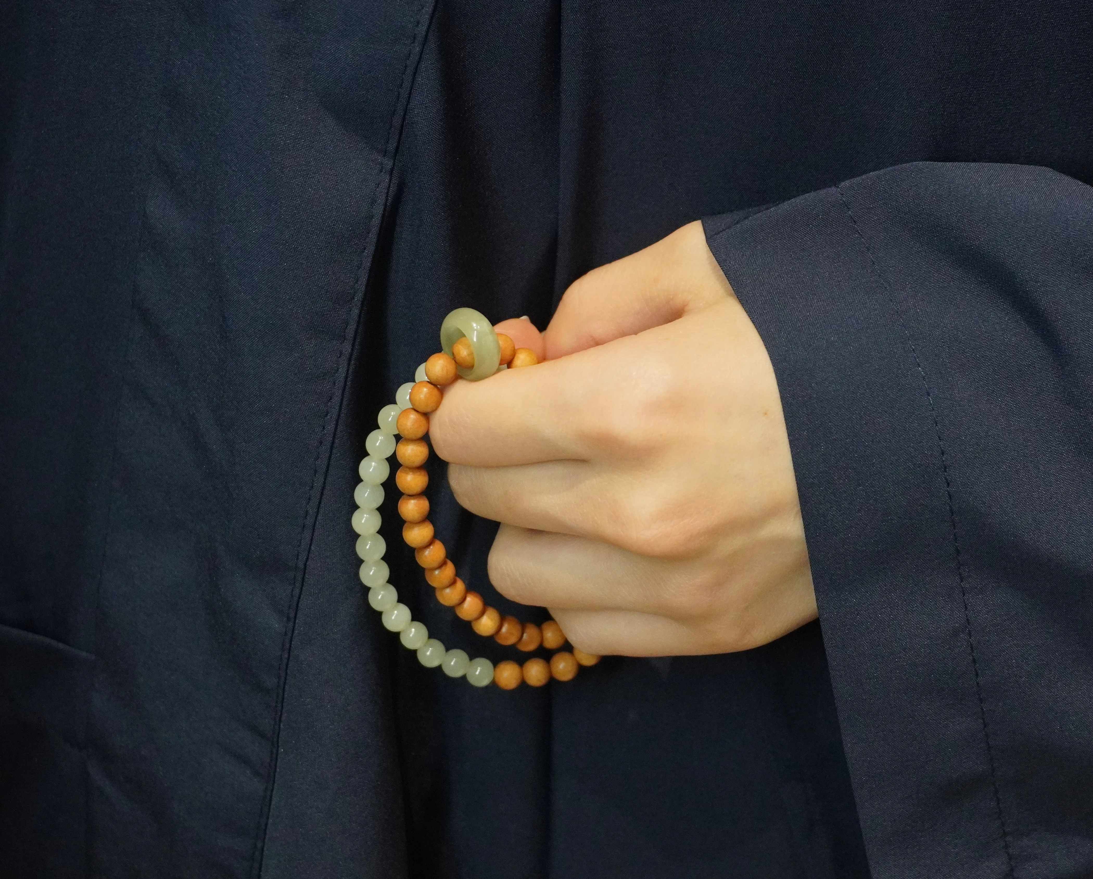 Green Mountain Serenity Bracelet | Harmony of Jade and Sandalwood