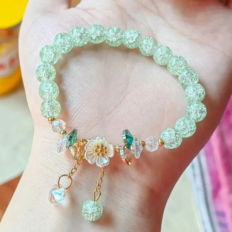Korean Colorful Crystal Beaded Bracelet for Women Bohemian Shell Daisy Flower Pendant Elastic Bracelets Party Wedding Jewelry