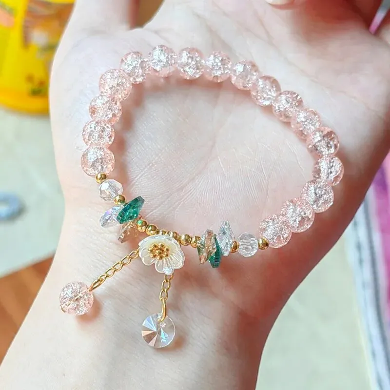 Korean Shell Daisy Crystal Beaded Bracelet For Elegant Ladies Elastic Adjustable Charm Bracelet Jewelry Party Anniversary Gifts