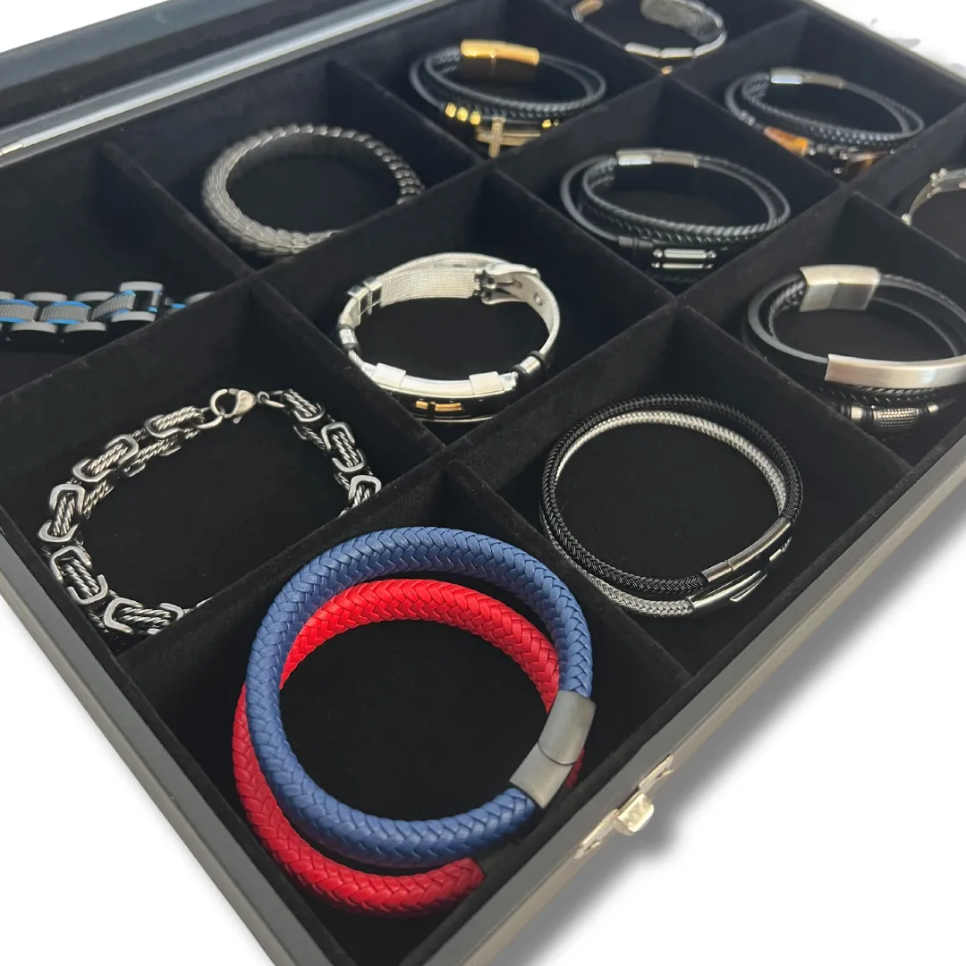 LUXURY DISPLAY CASE