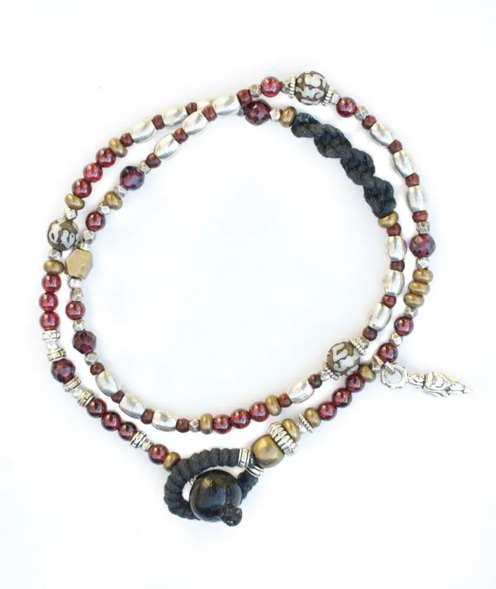 Men’s & Unisex Detailed Skinny Garnet Wrap Bracelet
