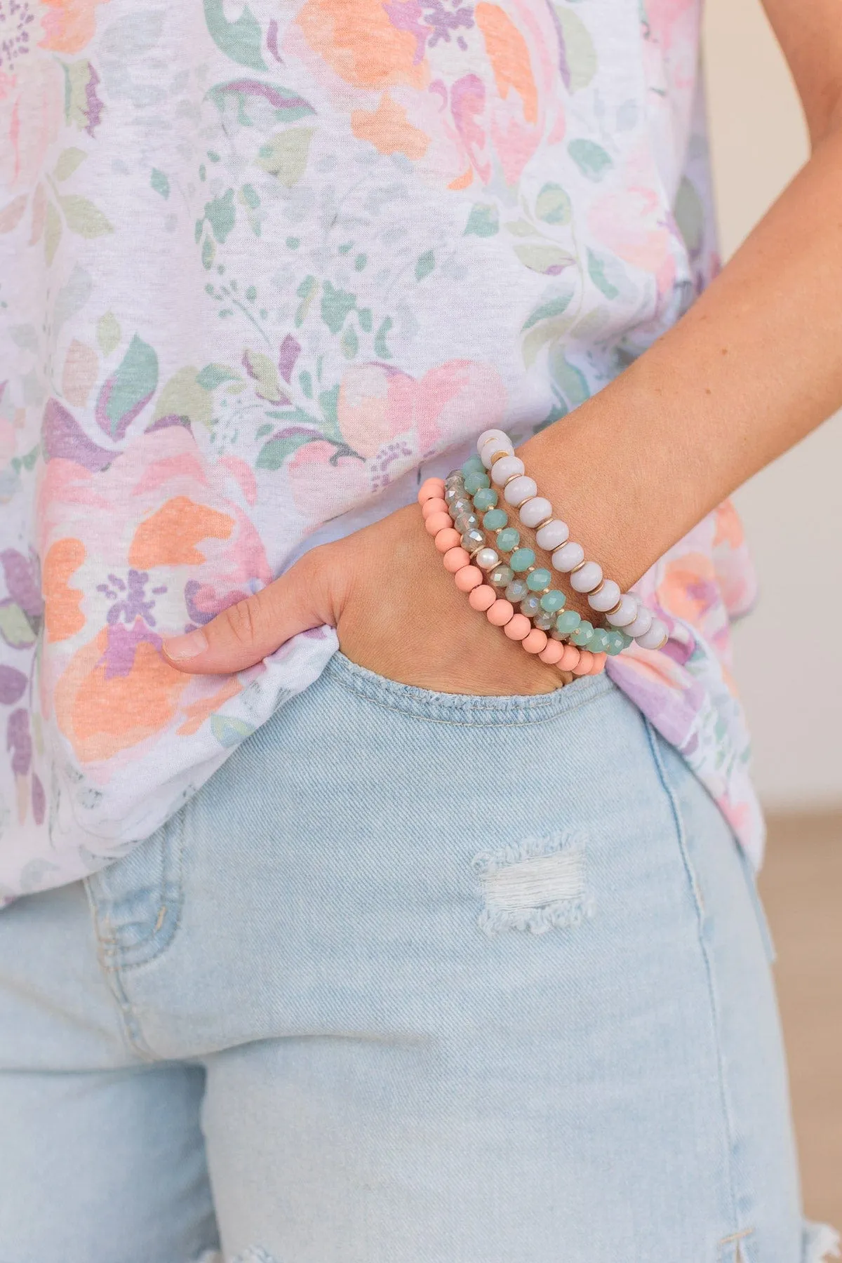 Nights Out Pendant Bracelet Set- Multicolor