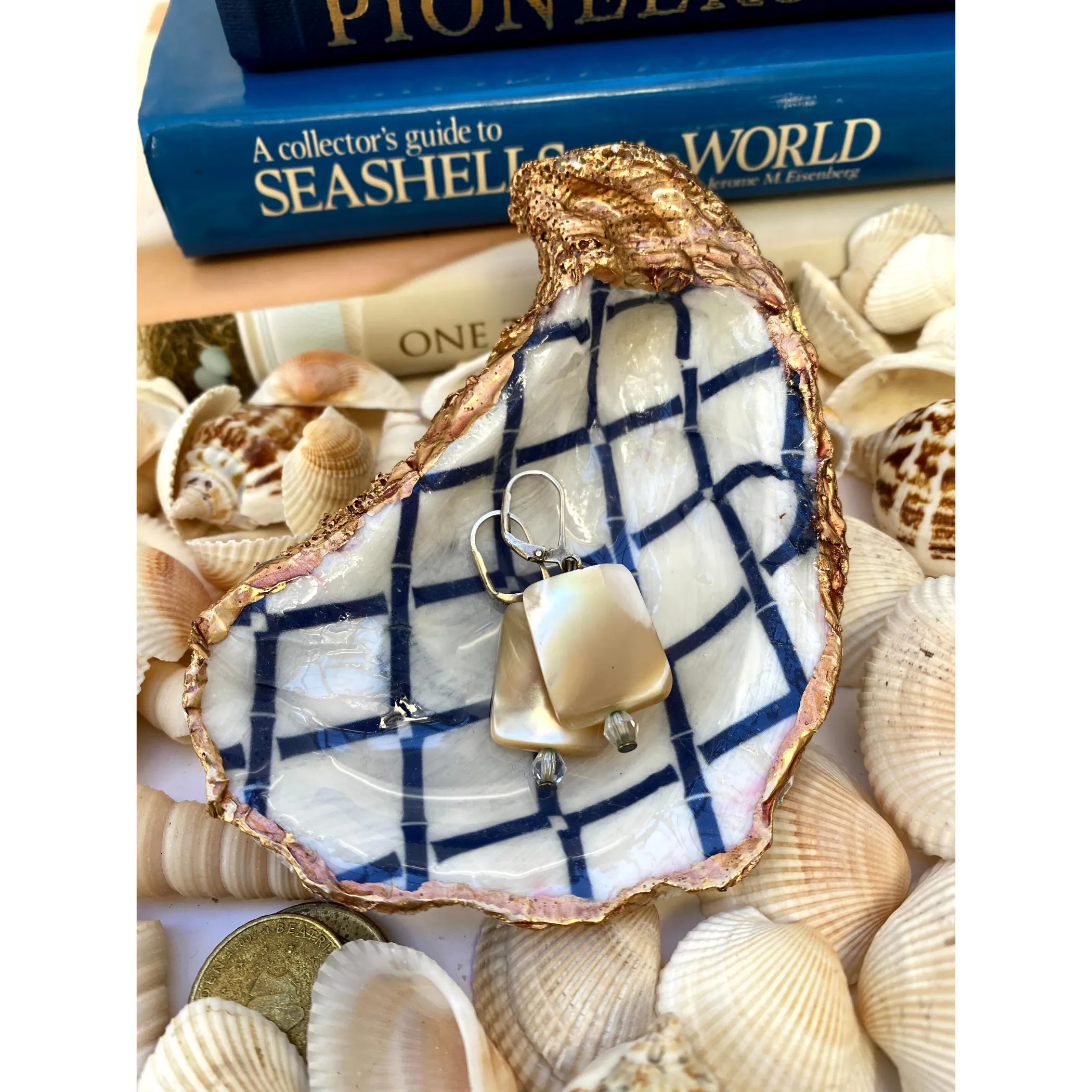 Oyster Shell Art,  Blue Trellis Design