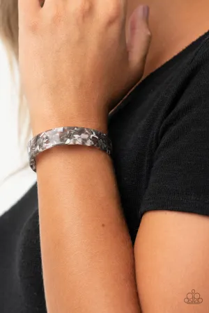 Paparazzi Its Getting HAUTE In Here - Black Acrylic Bracelet