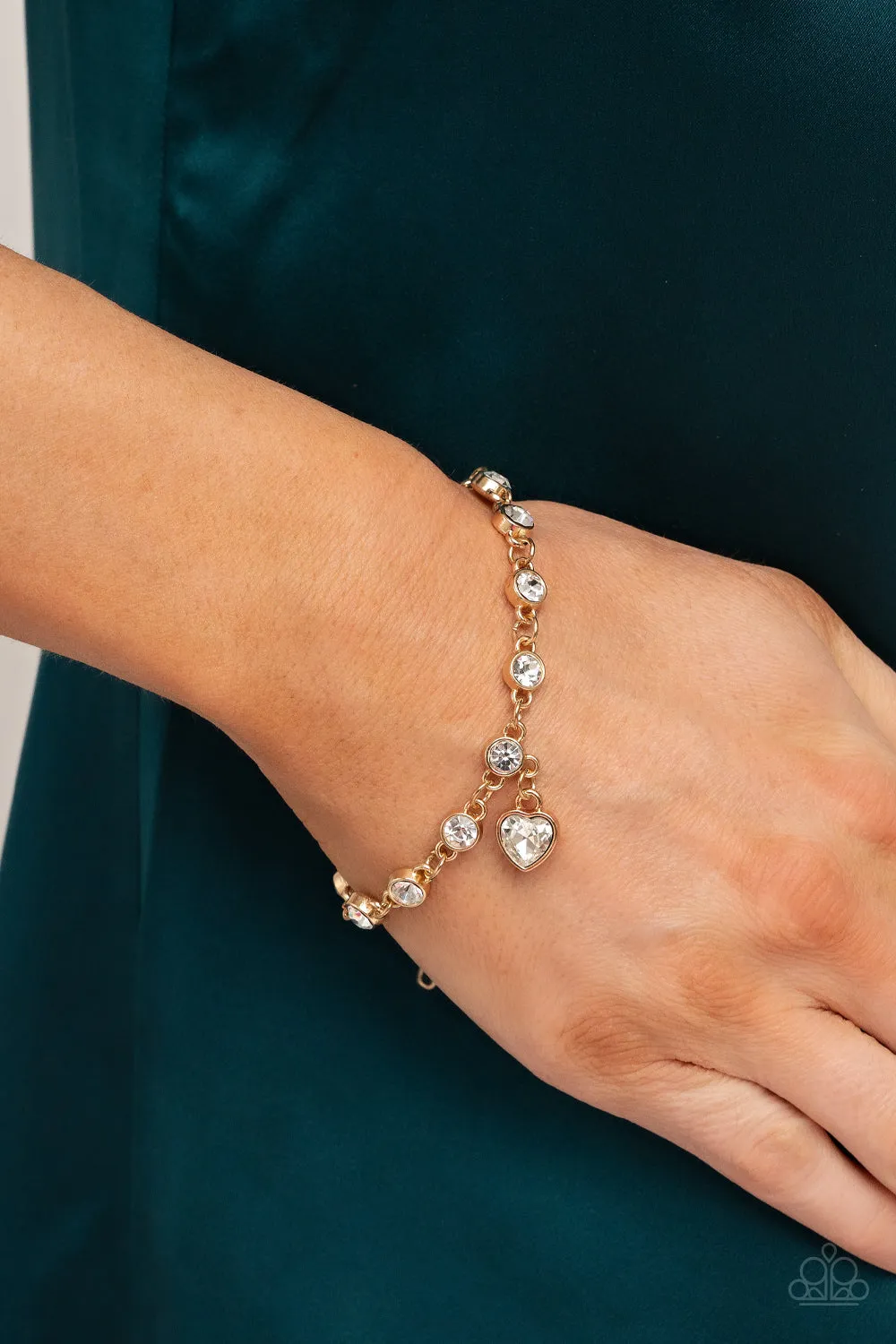 PAPARAZZI Truly Lovely - Gold BRACELETS