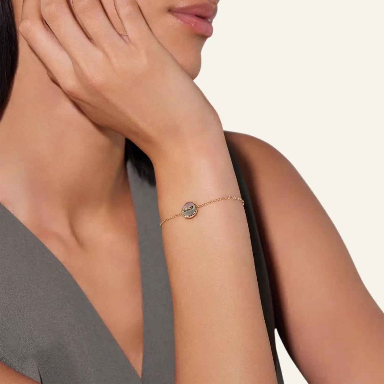 Pom Pom Dot 18K Rose Gold White & Grey Mother of Pearl Two-Sided Button Diamond Bracelet