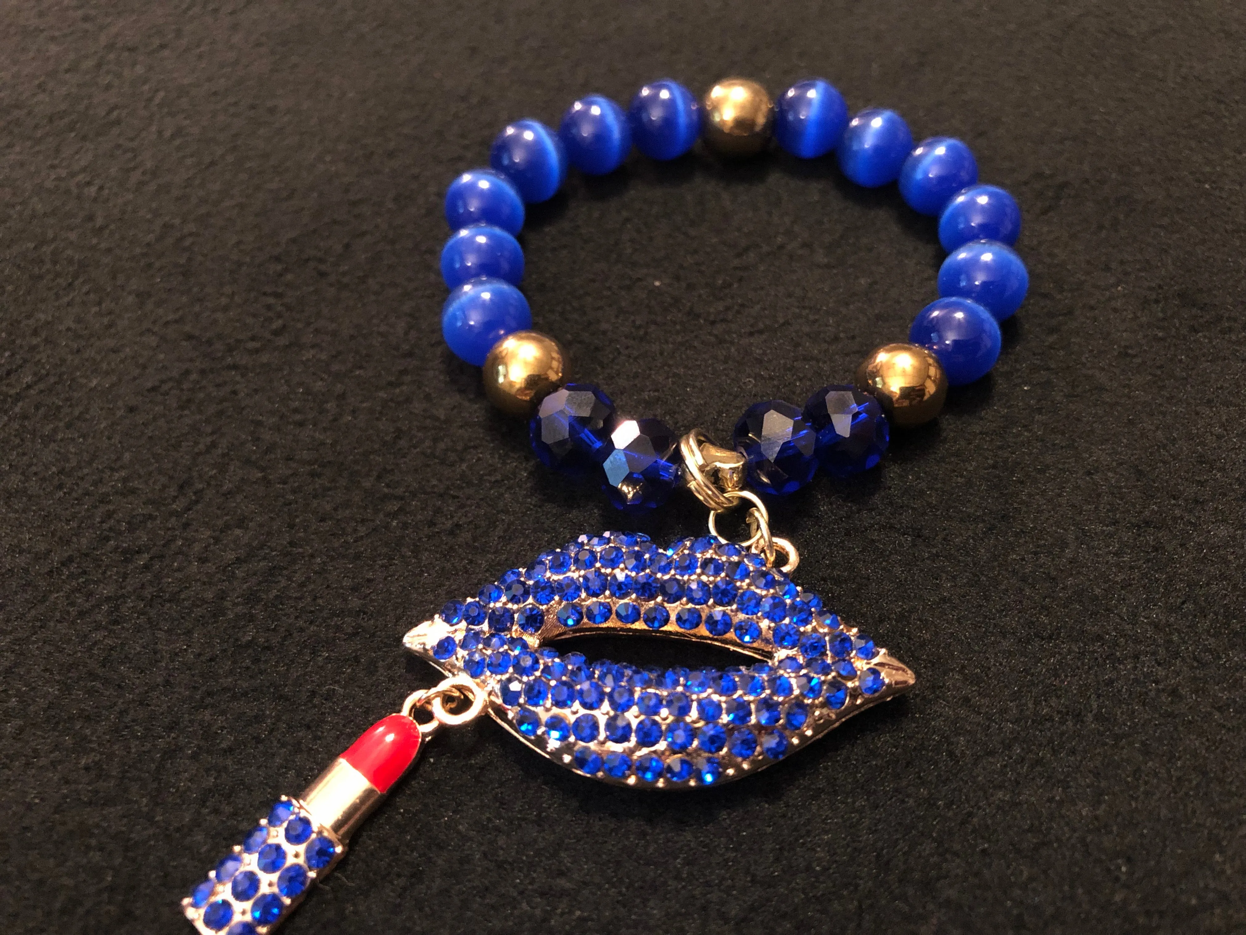 Royal Blue Gaudy Lips