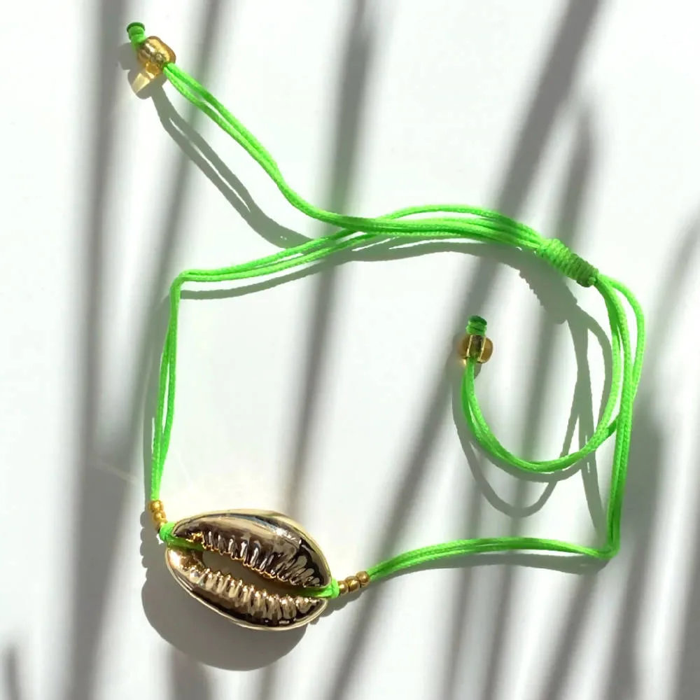 Soledad Cowrie Braclelet
