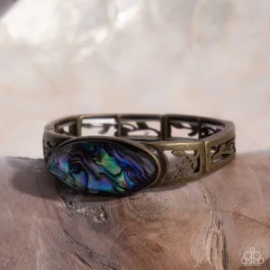 Spliced Santa Fe - Brass - Vine Frame Abalone Shell Paparazzi Stretchy Paparazzi Bracelet