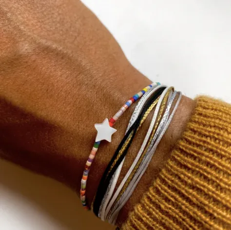 Star Thread Bracelet