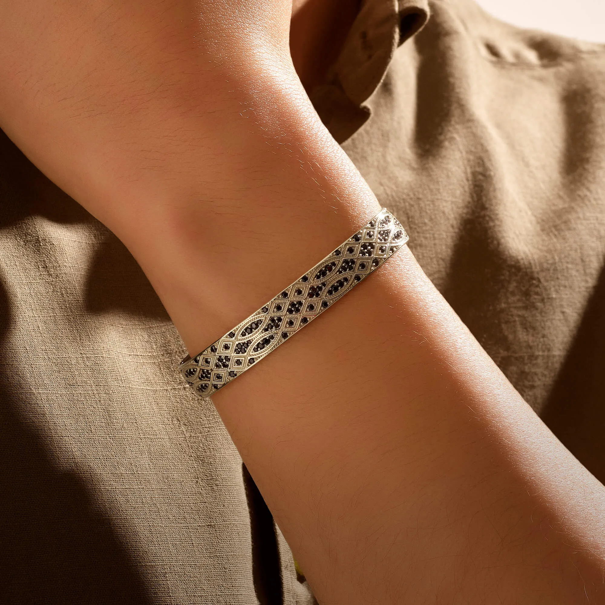 Streamline Cuff in Silver