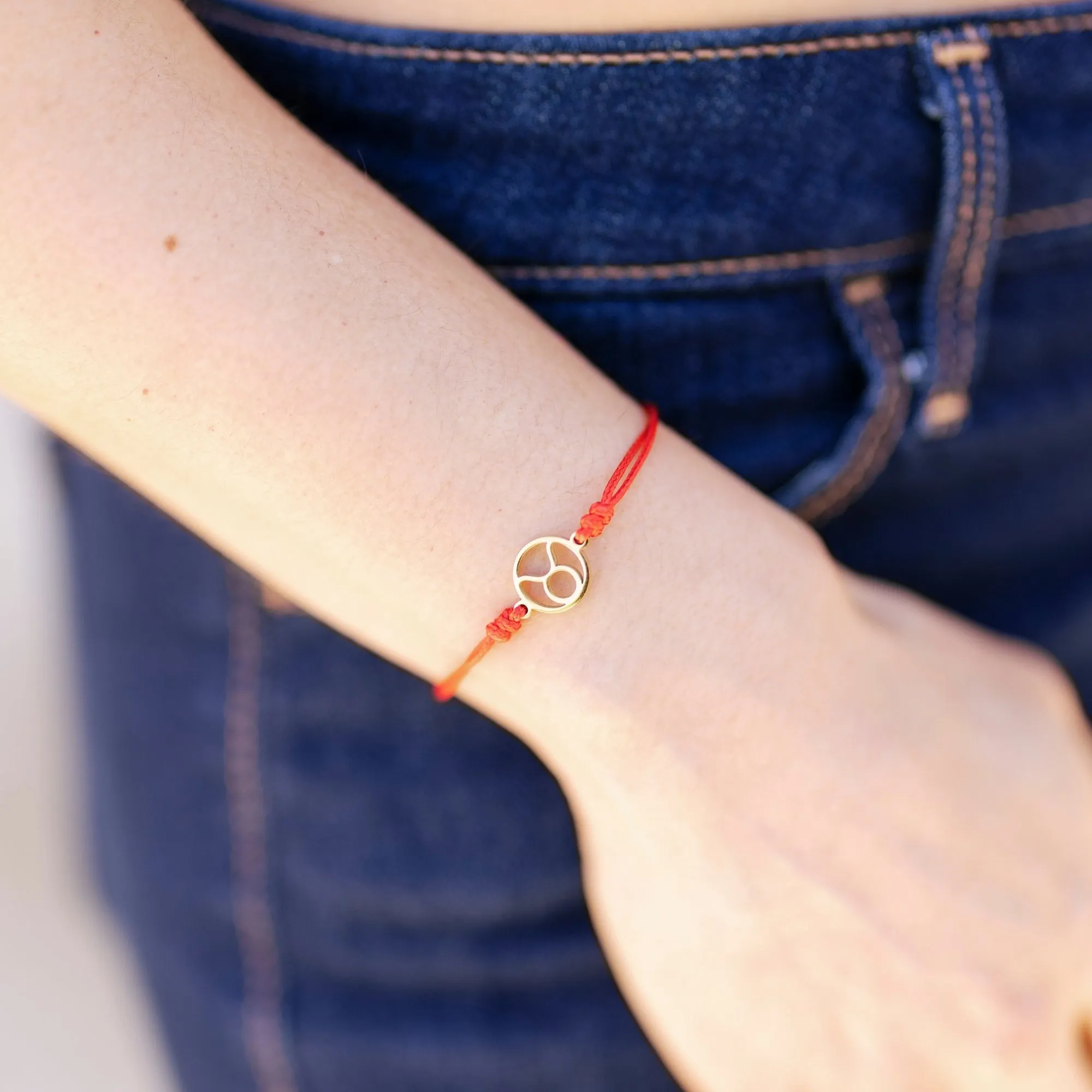 Taurus Zodiac Thread Bracelet