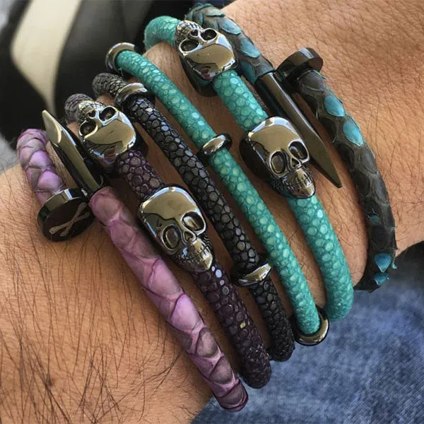 Turquoise Double Skull Stingray Leather with Black PVD
