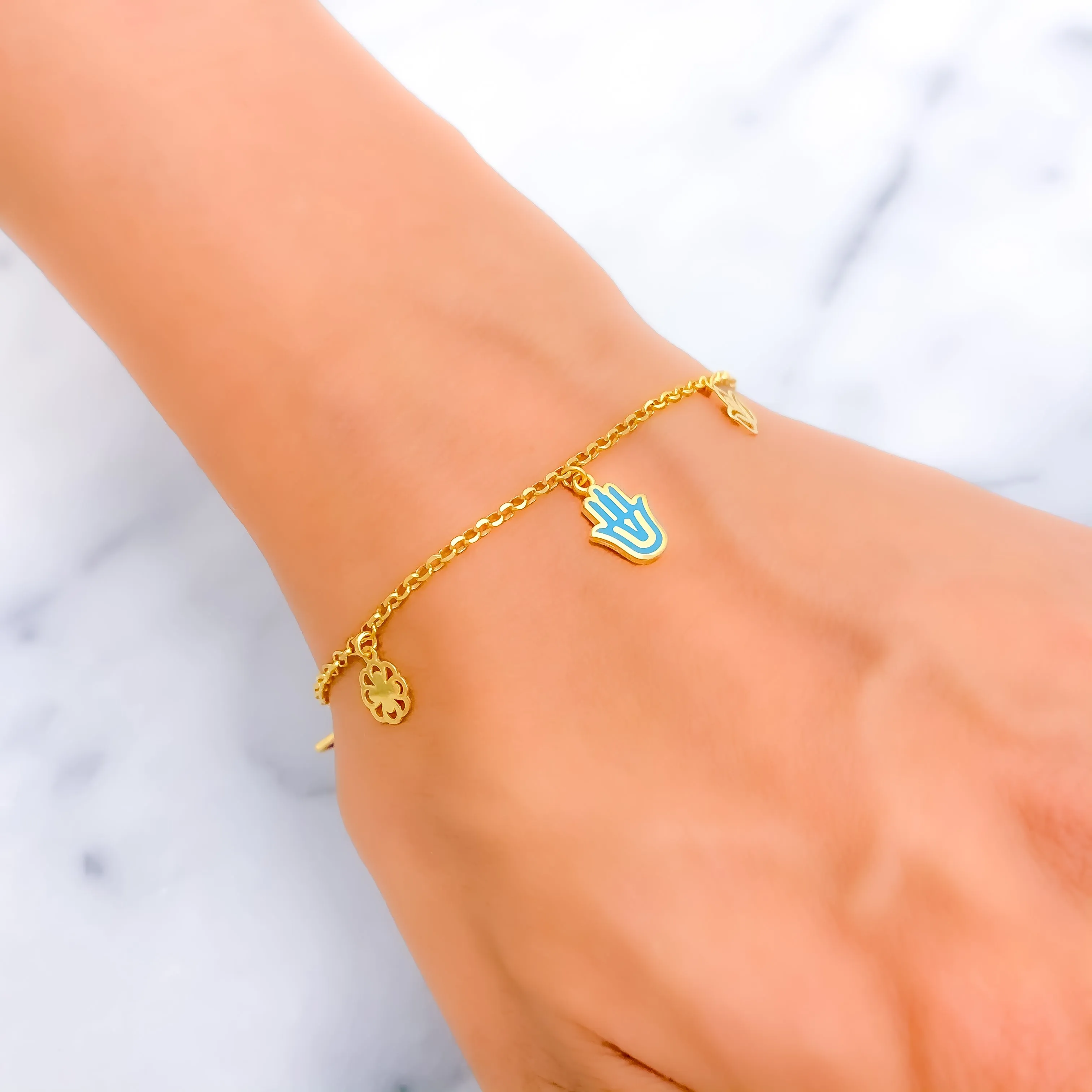 Unique Charm 21k Fancy Bracelet