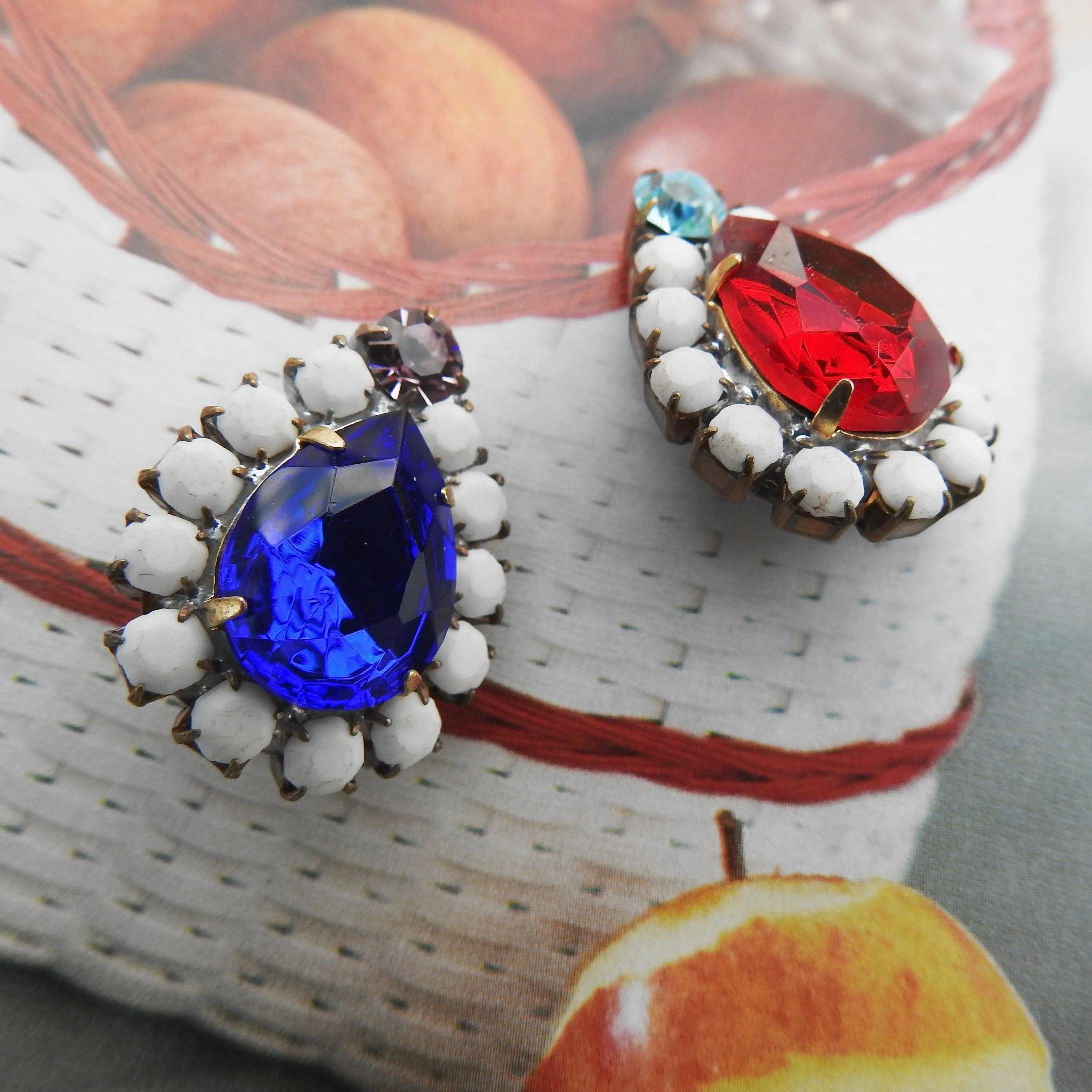Unique shape crystal buttons